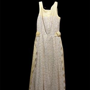 Vintage - Yellow Lace Maxi